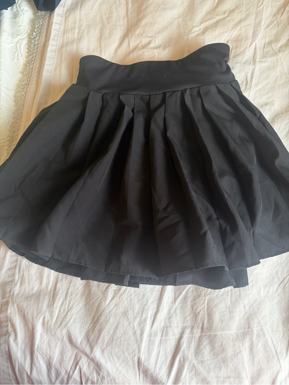 Old Navy Girls Black Pleated Flared Skirt